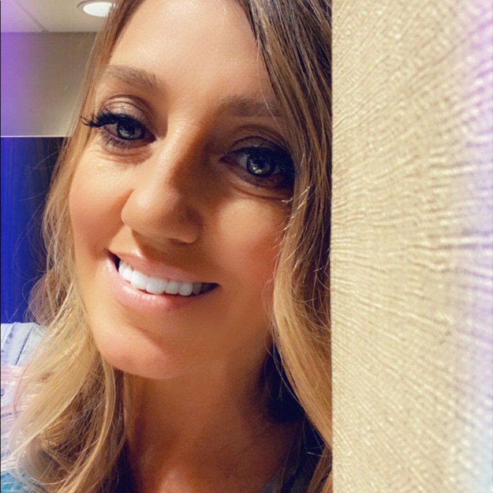 Meet your Posher, Kristi